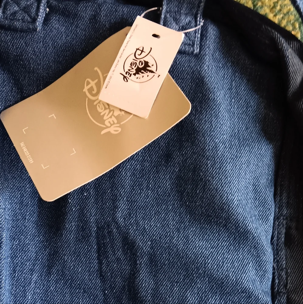 - DISNEY AMERICAN CHAVEZ MINI DENIM BACKPACK NWT